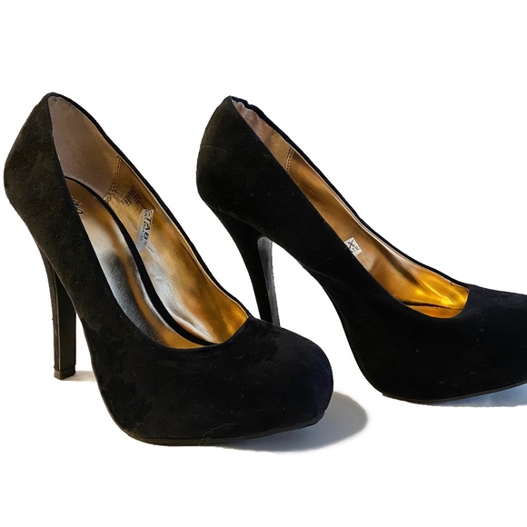 Mossimo Velvet Heels - Picture 1 of 3